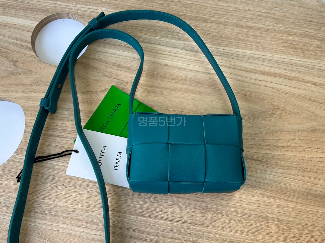 보테가베네타 캔디 크로스백 블래스터 상품 이미지 5